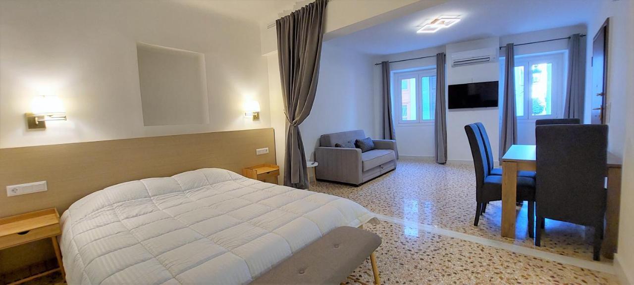 Athens Plaka Family Suites Eksteriør billede